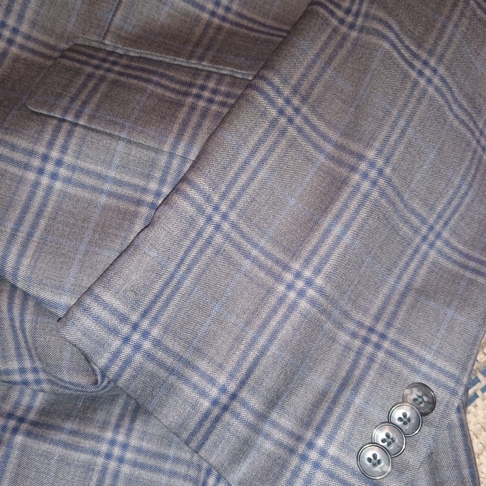 Joe Abboud Mens Suit - Picture 4 of 4